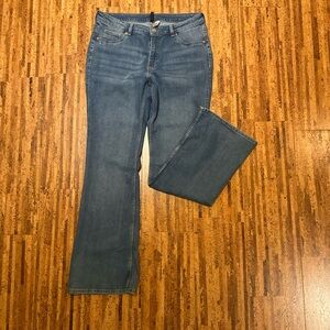 Women's Mid-Rise Blue Denim Jeans